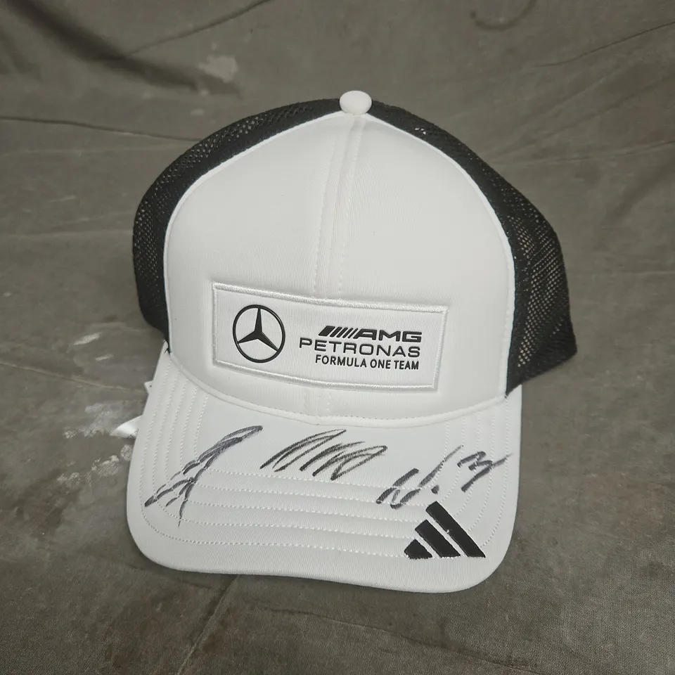 MERCEDES-AMG PETRONAS FORMULA ONE TEAM CAP –SIGNED