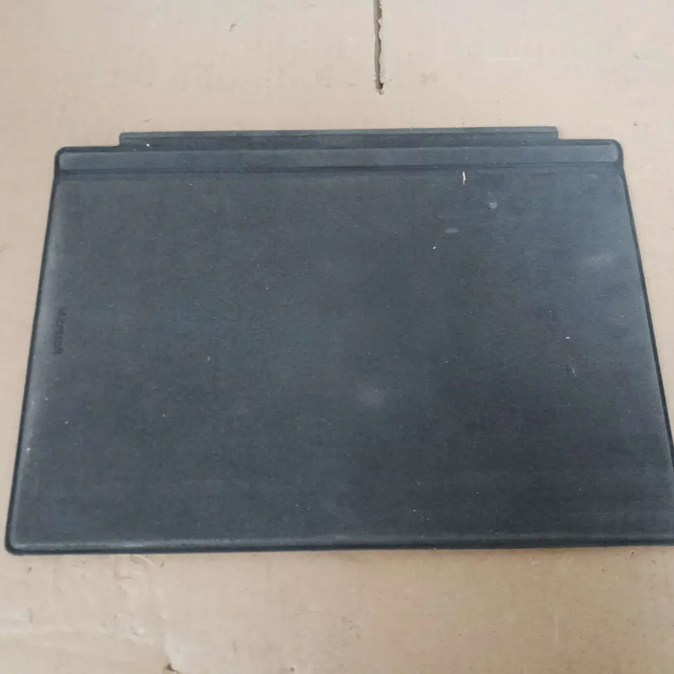 MICROSOFT DETACHABLE TABLET KEYBOARD
