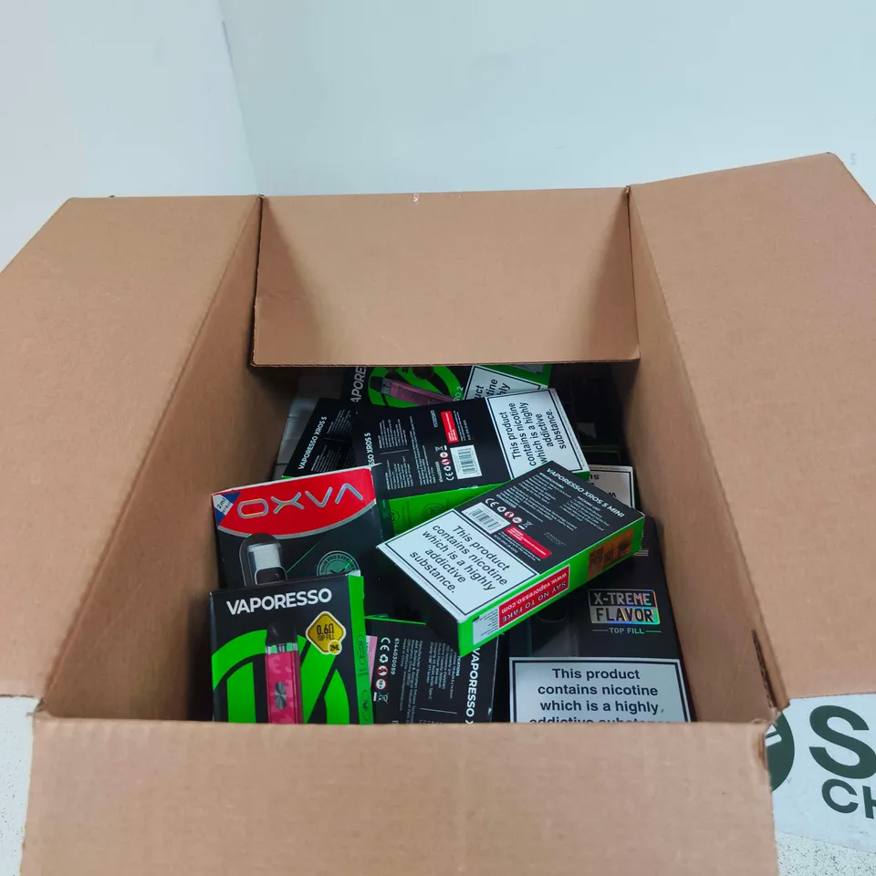 BOX OF APPROXIMATELY 25 ASSORTED E-CIGARETTES AND COMPONENTS TO INCLUDE OXVA, VAPORESSO ETC