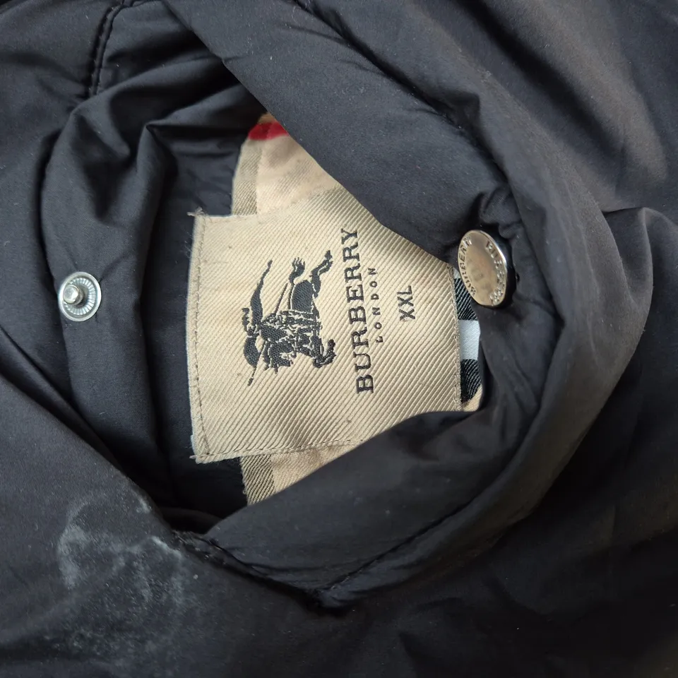 HOODED BEIGE CHECK COAT WITH BURBERRY-STYLE PLAID PATTERN SIZE XXL