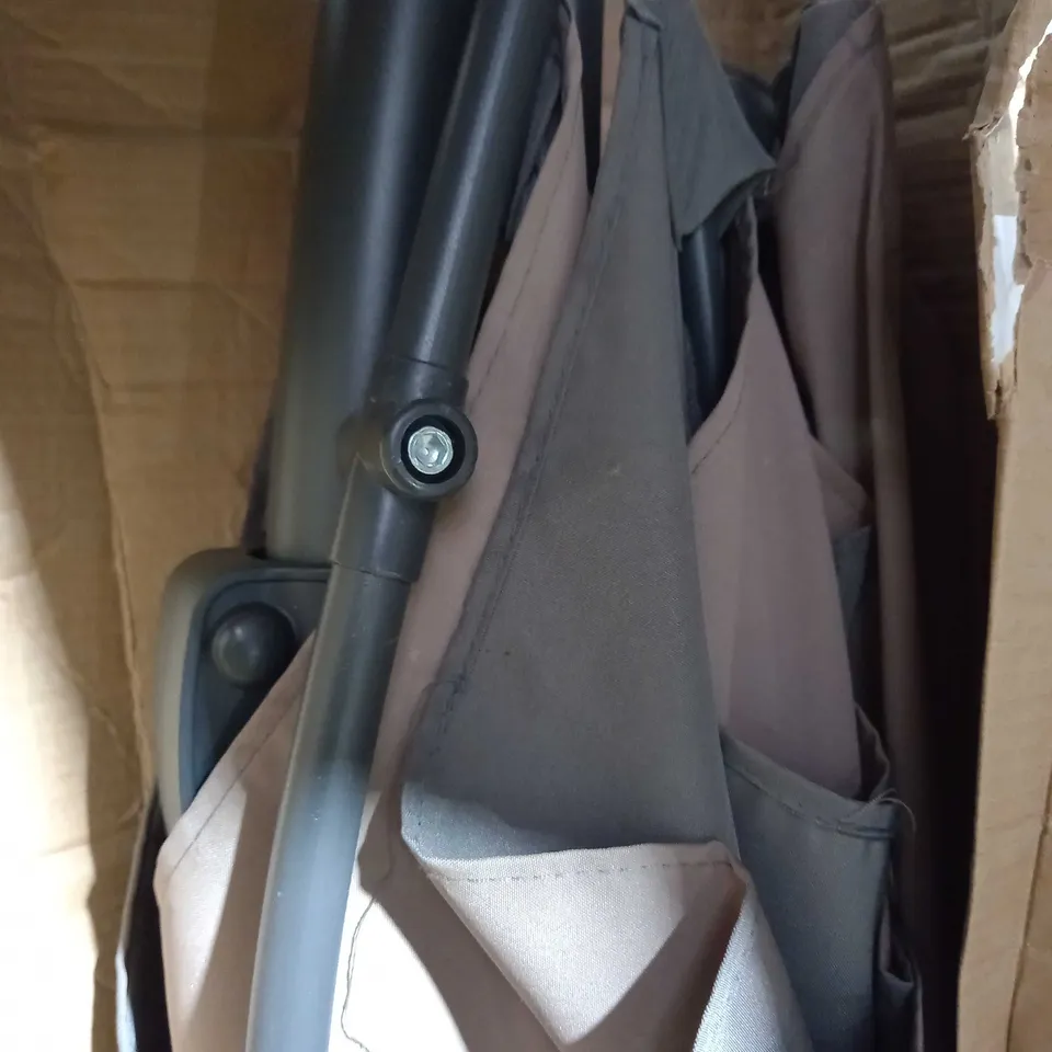 INNOVATORS EASY UP 2.7M UMBRELLA- GRAPHITE - COLLECTION ONLY