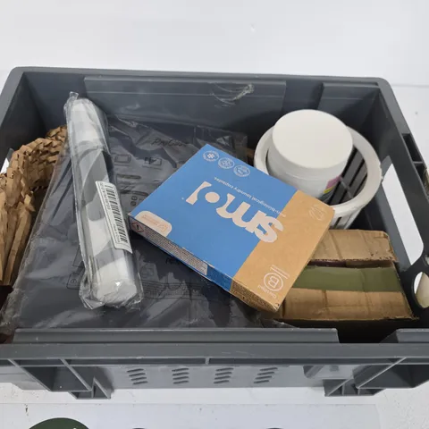 APPROXIMATELY 15 ASSORTED HOUSEHOLD PRODUCTS