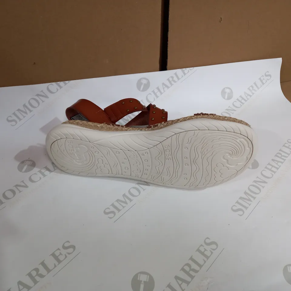 SKECHERS GO WALK BROWN STRAPPED SANDALS SIZE 6