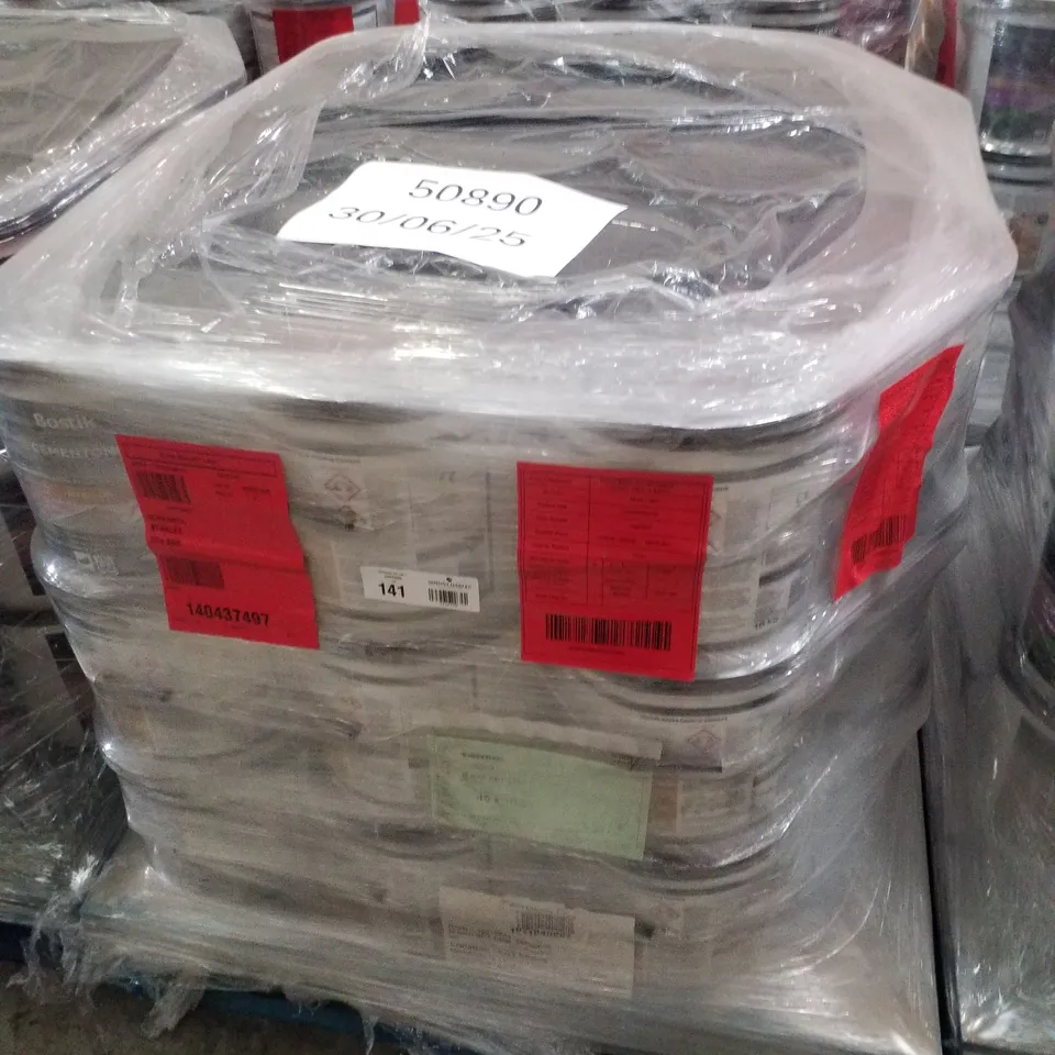 PALLET CONTAINING APPROXIMATELY 45 BUCKETS OF BOSTIK CEMENTONE RAPID SETTING WATERPROOF CEMENT 10KG