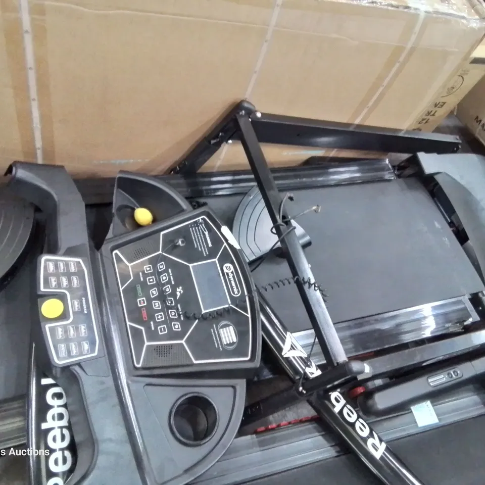 DYNAMIX T3000C MOTORISED TREADMILL WITH AUTO INCLINE  RRP £499.99