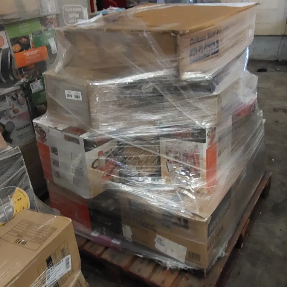 PALLET OF APPROXIMATELY 39 UNPROCESSED RAW RETURN HOUSEHOLD AND ELECTRICAL GOODS TO INCLUDE;