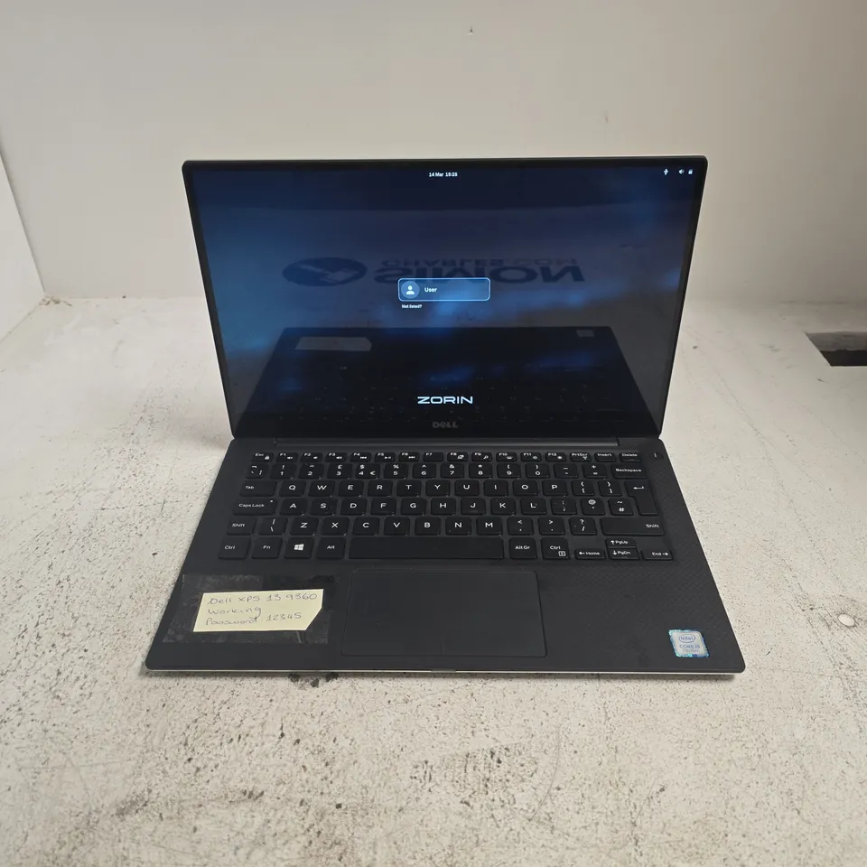 DELL XPS 13 9360 LIGHTWEIGHT TOUCHSCREEN LAPTOP