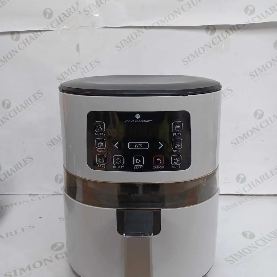 OUTLET COOK'S ESSENTIALS 4.0L AIR FRYER WITH DIGITAL VIEWING SCREEN