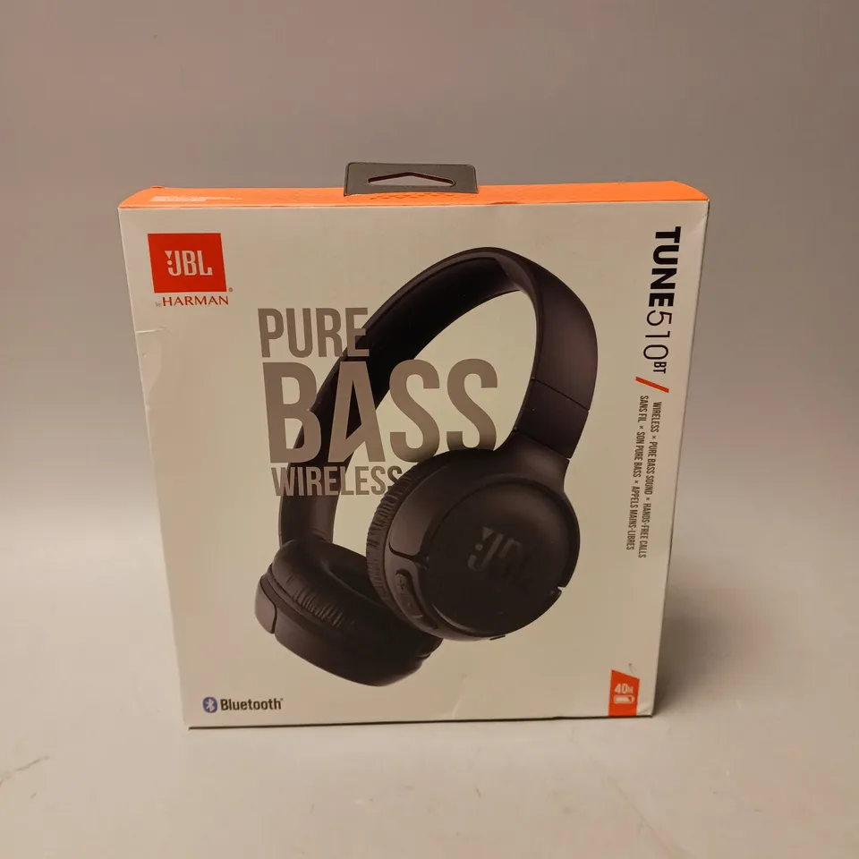 BOXED JBL TUNE 510BT PURE BASS WIRELESS HEADPHONES 
