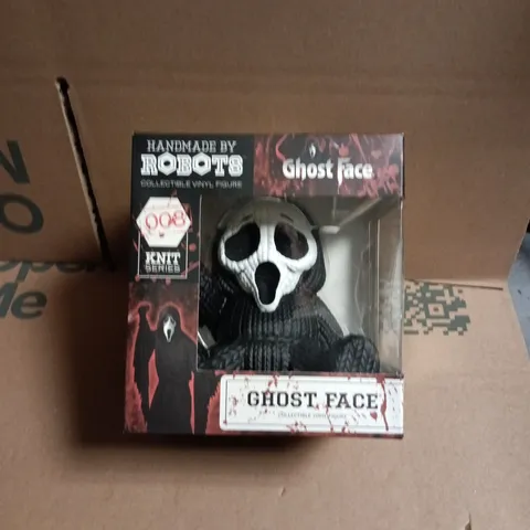GHOST FACE KNIT SERIES VINYL FIGURE – HANDMADE BY ROBOTS (BOXED)