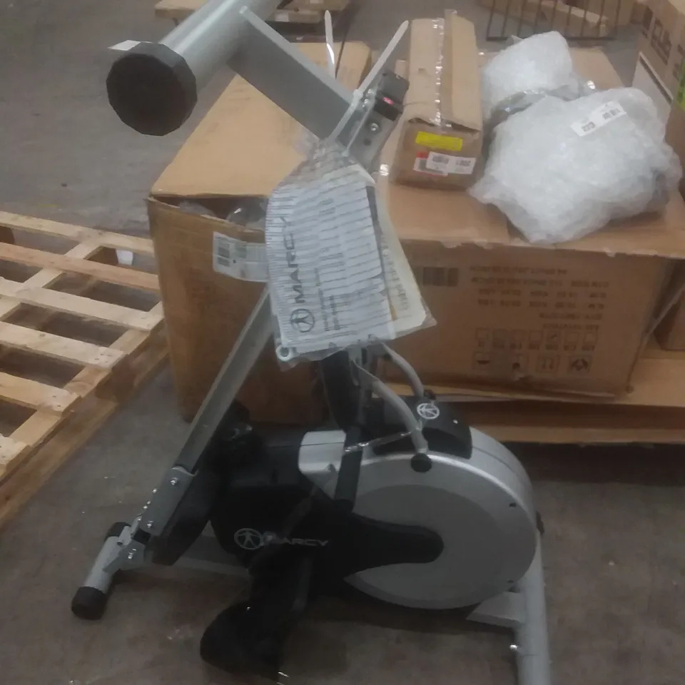 MARCY ROWING MACHINE RM413