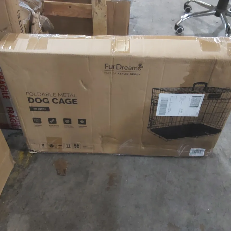 BOXED FURDREAMS 30" FOLDING METAL DOG CAGE