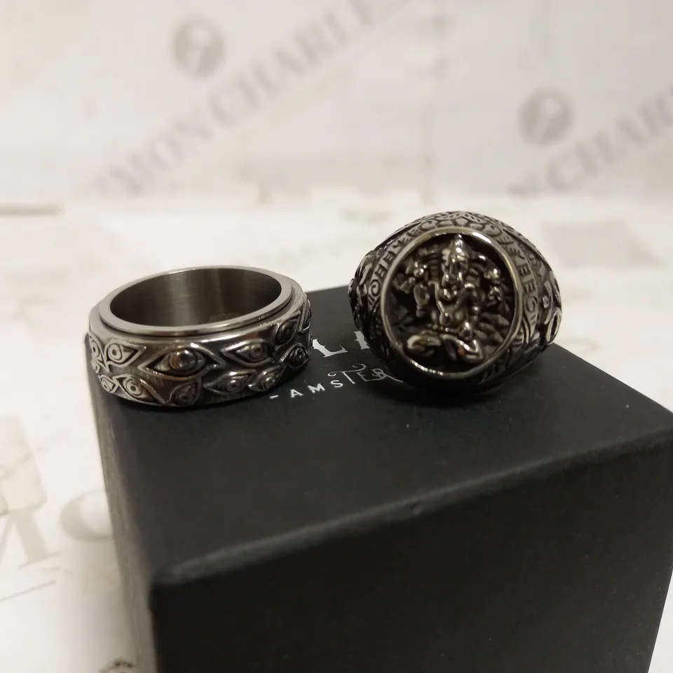 PAIR OF OUTLAWS AMSTERDAM RINGS IN SIZE 9/10