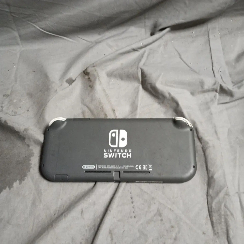 NINTENDO SWITCH CONSOLE – GREY