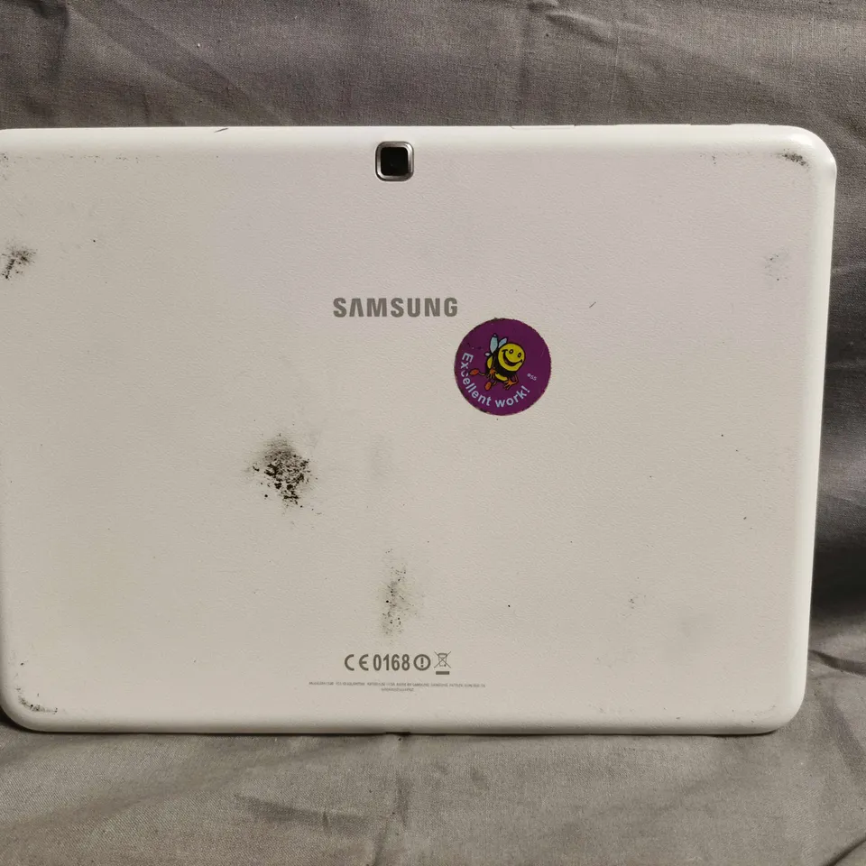 SAMSUNG GALAXY TAB 4 TABLET – WHITE