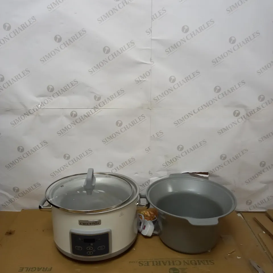 CROCK POT SLOWCOOKER MULTI USE POT