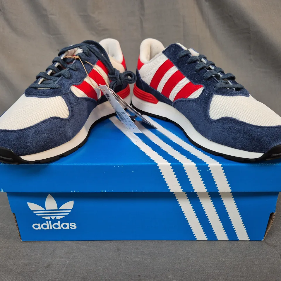 BOXED PAIR OF ADIDAS TREZIOD 2 SHOES IN WHITE/NAVY/RED UK SIZE 8.5