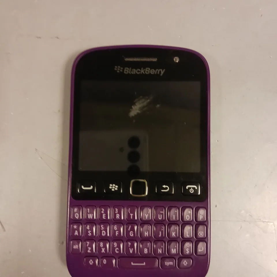 BLACKBERRY 9720 MOBILE PHONE 