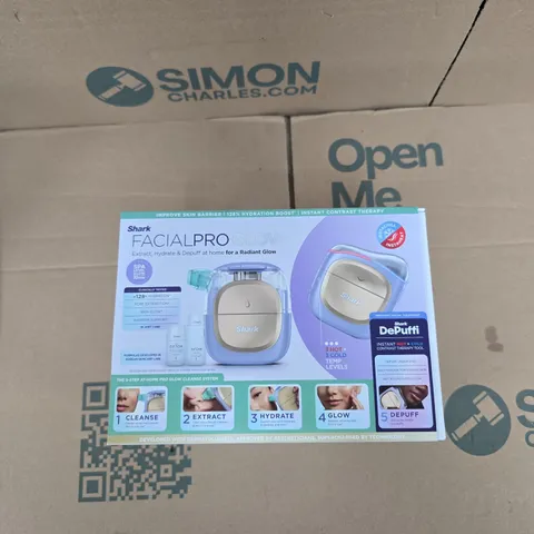 SHARK FACIAL PRO GLOW AT-HOME SKINCARE DEVICE – BOXED KIT