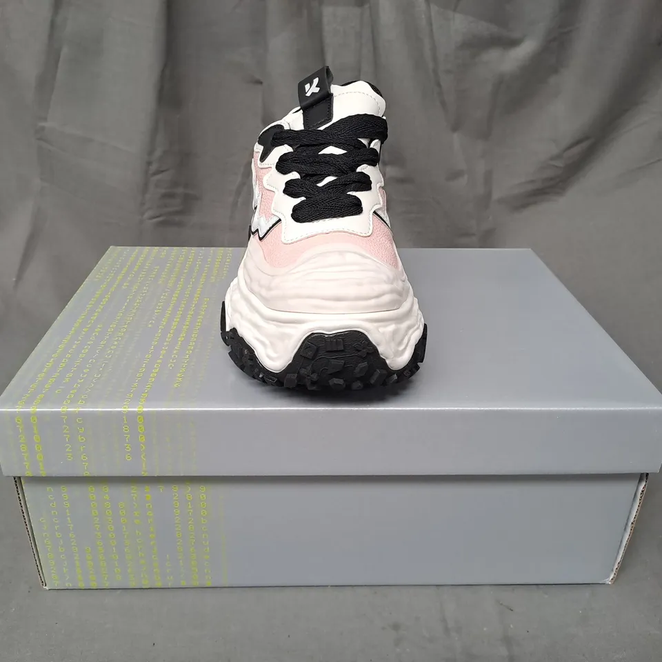 BOXED PAIR OF KOI VEGAN LAYER CAKE CHUNKY TRAINERS IN WHITE UK SIZE 1