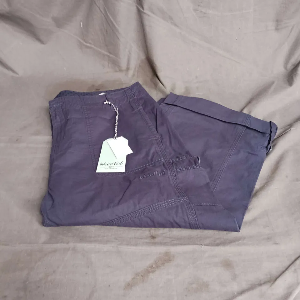 WEIRD FISH SALENA 3/4 LENGTH TROUSERS IN NAVY SIZE 16