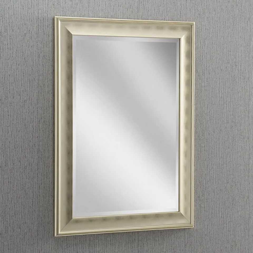 BRAND NEW PACKAGED HOMESDIRECT365 VEGAS CHAMPAGNE MIRROR - 131 x 47cm