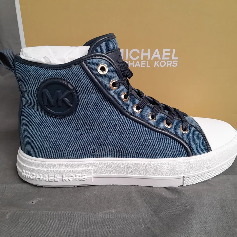 BOXED PAIR OF MICHAEL KORS DENIM HI-TOPS - US 8.5M