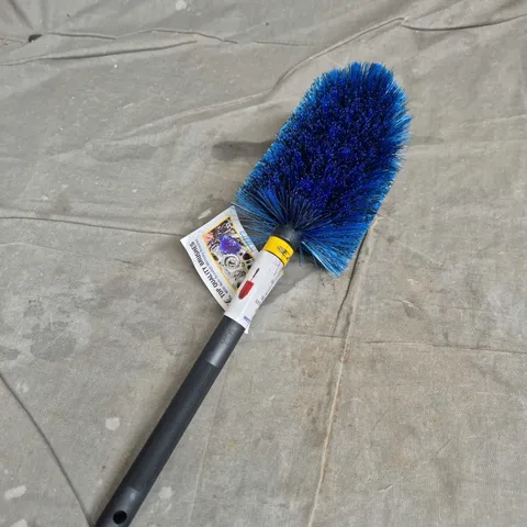 BLUE CAR DETAILING BRUSH WITH NON-SCRATCH BRISTLES