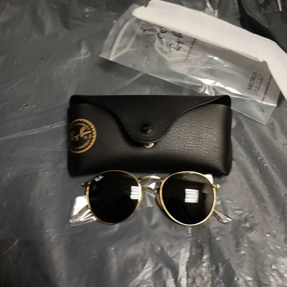 RAY-BAN ROUND METAL SUNGLASSES – GOLD FRAME, BLACK LENSES