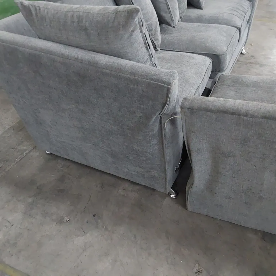 DESIGNER CORNER GROUP WITH SCATTER CUSHIONS GREY FABRIC 