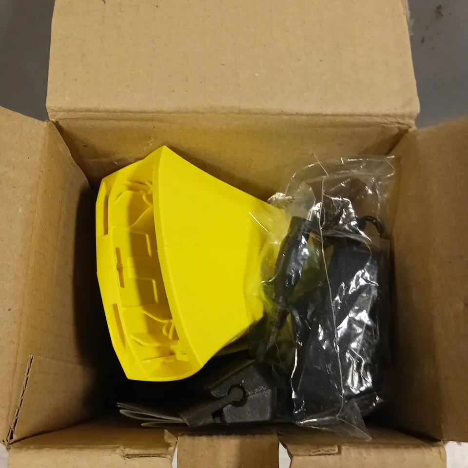 BOXED KARCHER WV1 CORDLESS WINDOW VAC 