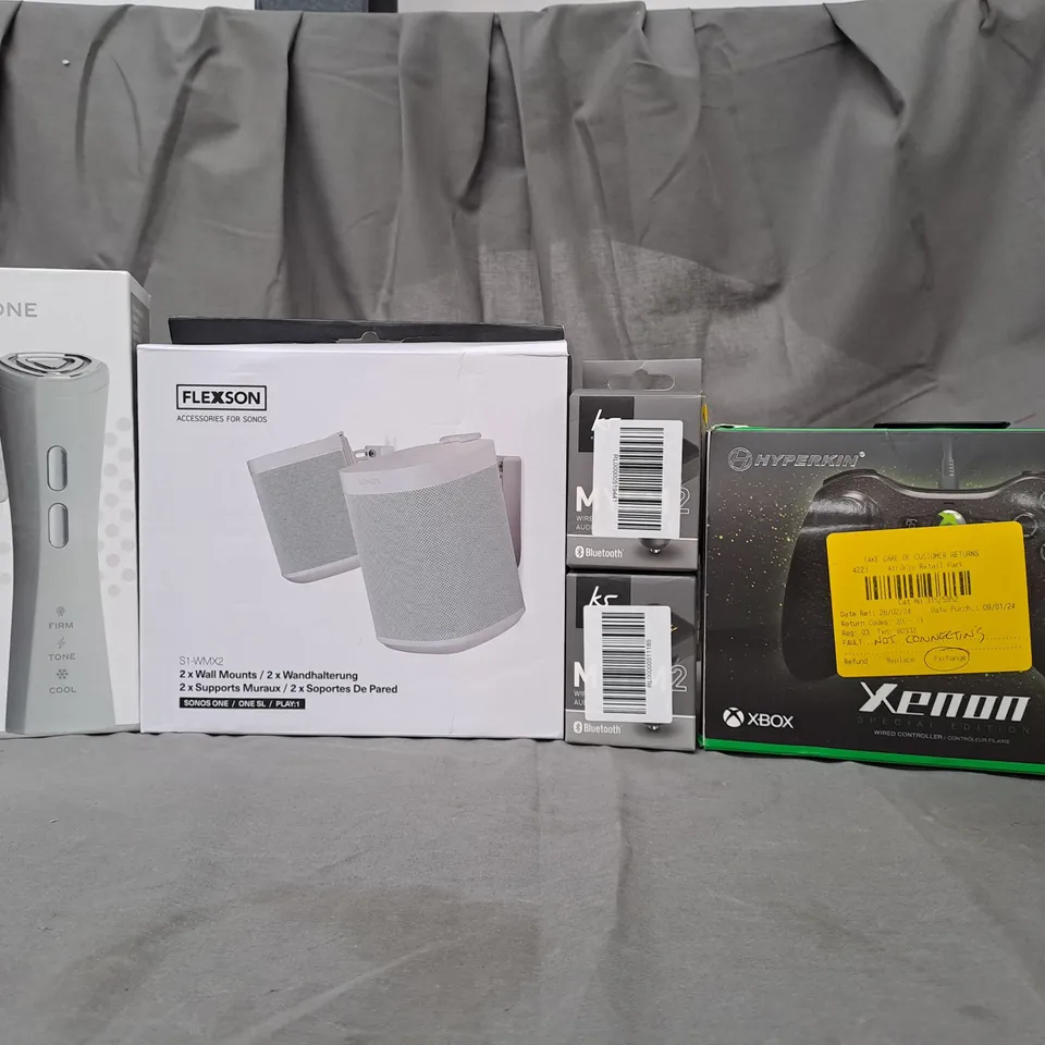 BOX OF APPROXIMATELY 20 ASSORTED ELECTRICAL ITEMS TO INCLUDE FACE ROCKET FACIAL FIRMING AND TONING DEVICE, WALL MOUNTS FOR SONOS SPEAKERS, XBOX WIRED CONTROLLER, ETC - COLLECTION ONLY