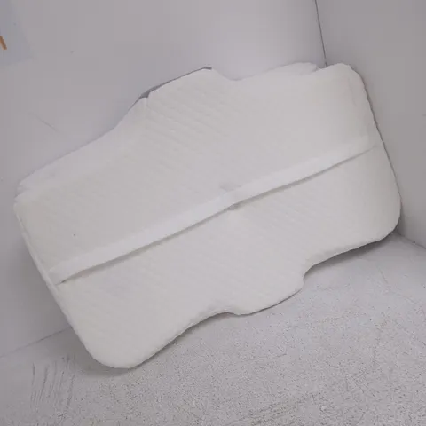 MEMORY-FOAM CUSHION WITH WHITE QUILTED SIDES AND GREY PANEL