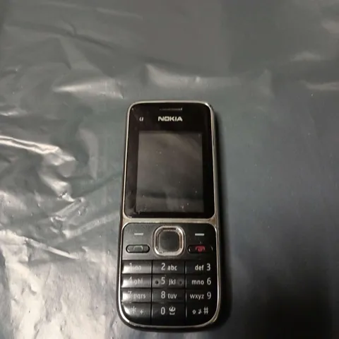 NOKIA MOBILE PHONE – BLACK 