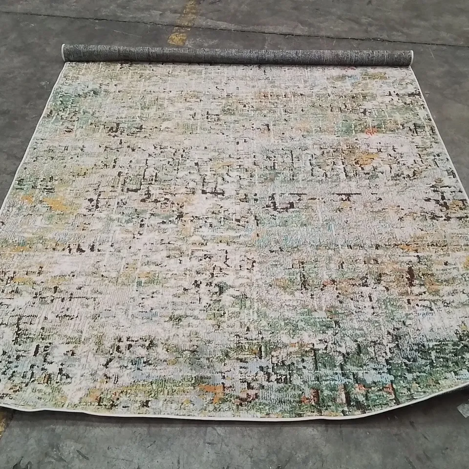 QUALITY DESIGNER AREA RUG - APPROXIMATELY 244X183CM