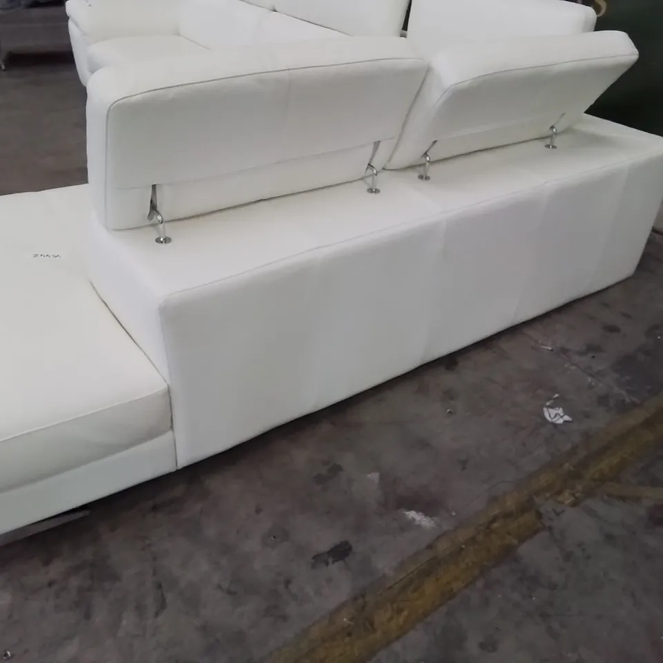 QUALITY ITALIAN DESIGNER FLAVIO POWER RECLINING CHAISE SOFA WITH ADJUSTABLE HEADRESTS WHITE LEATHER 
