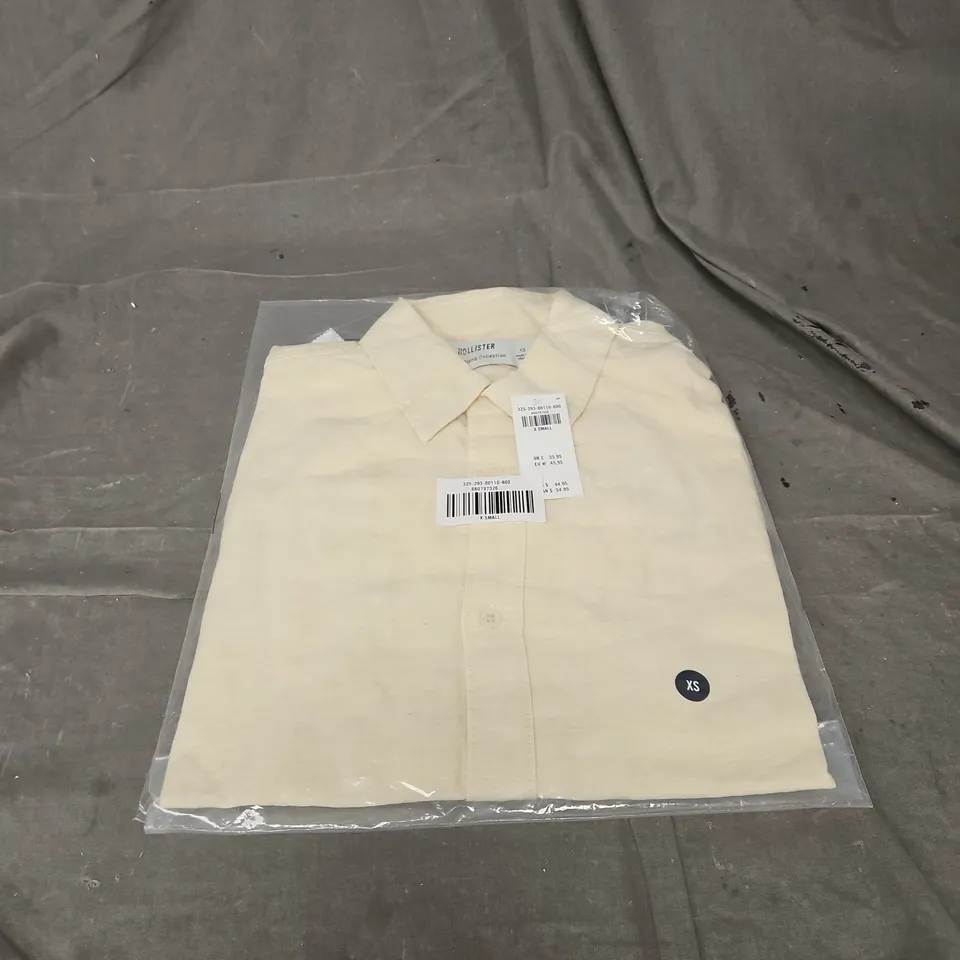 HOLLISTER LINEN SHIRT IN PASTEL YELLOW SIZE XS
