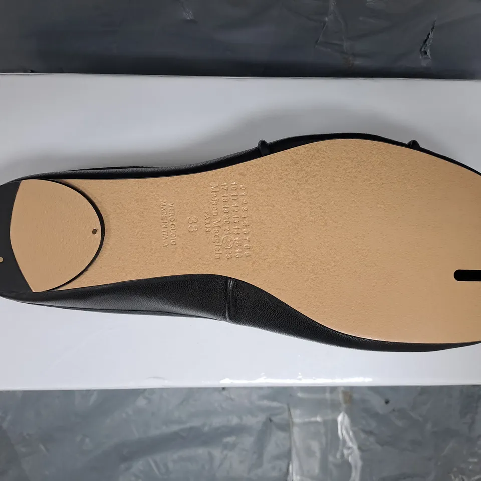 BOXED PAIR OF MAISON MARGIELA PARIS SLIP-ON FLAT SHOES IN BLACK SIZE EU 38
