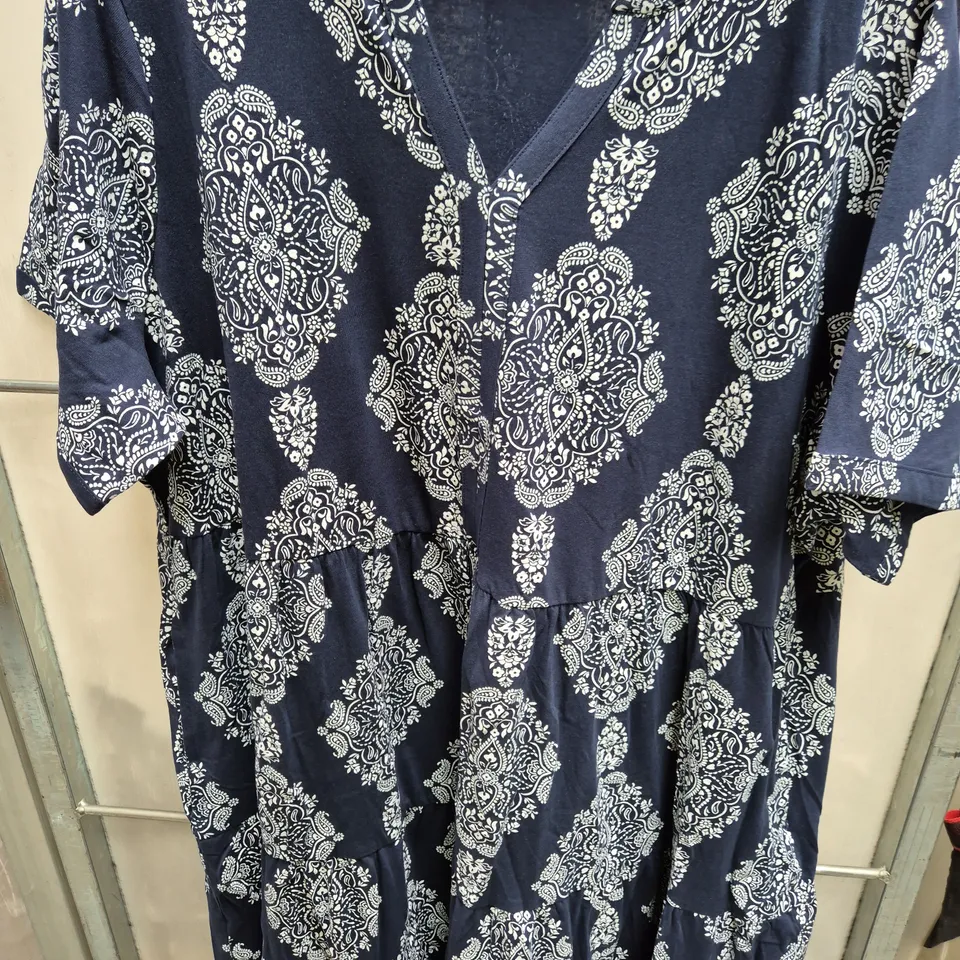 YOURS CLOTHING NAVY PAISLEY PRINT DRESS UK 22-24