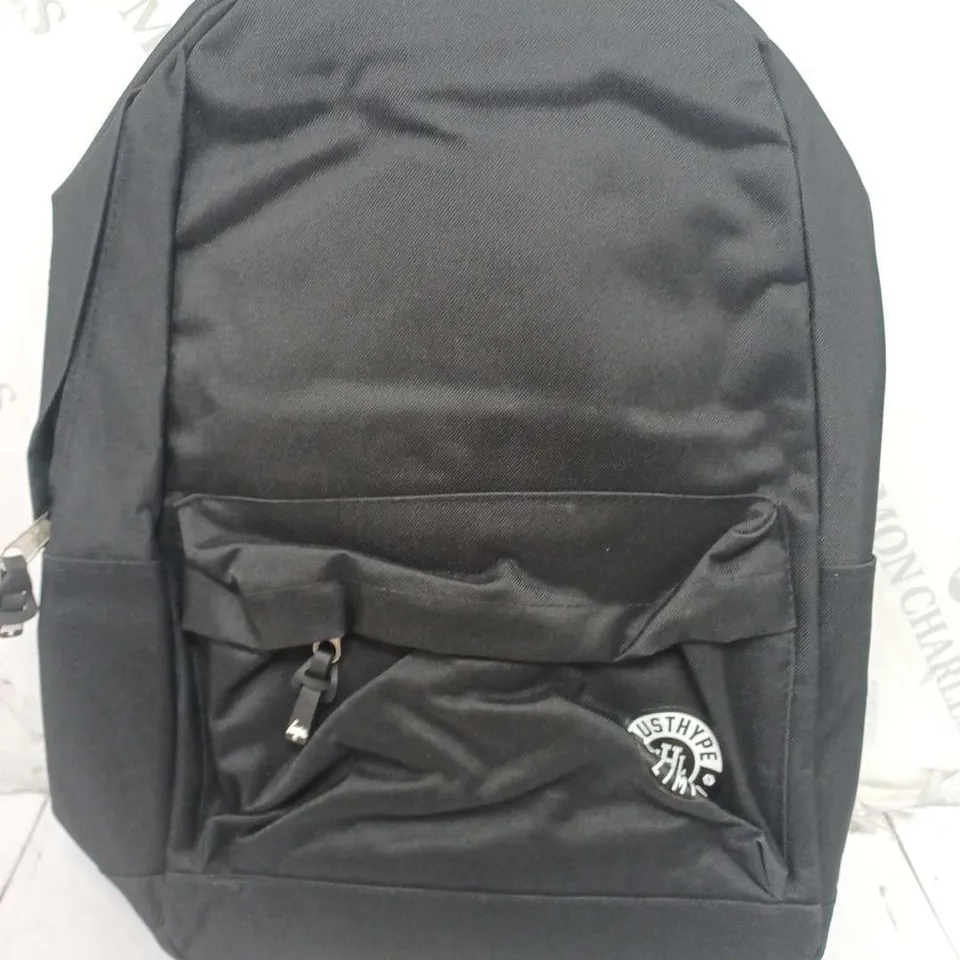 HYPE BASIC BLACK BACKPACK 