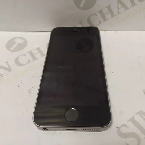 APPLE IPHONE SE (1ST GENERATION) - SILVER