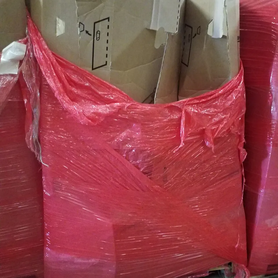 PALLET CONTAINING ASSORTED PRODUCTS INCLUDING PICTURE FRAME SET, RETRACTABLE BABY GATE, CLOTHES AIRER, UNDERFLOOR HEATING SYSTEM & PLUNGER
