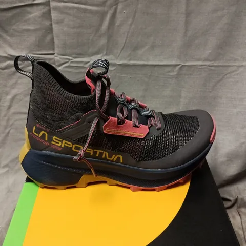 BOXED LA SPORTIVA PRODIGIO HIKE W GTX WOMEN'S HIKING SHOES – ONYX ROSE BAY, UK 3.5 (EU 36)