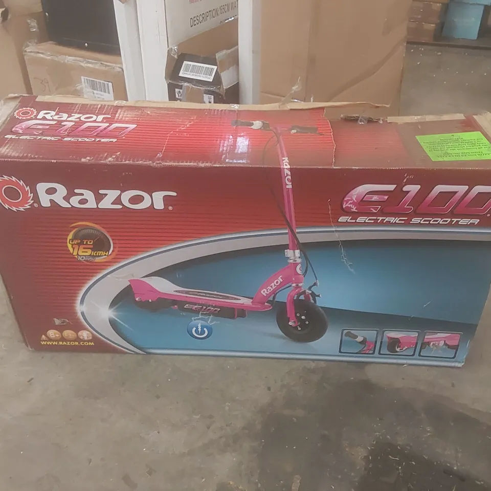 BOXED RAZOR E100 24 VOLT SCOOTER IN PINK