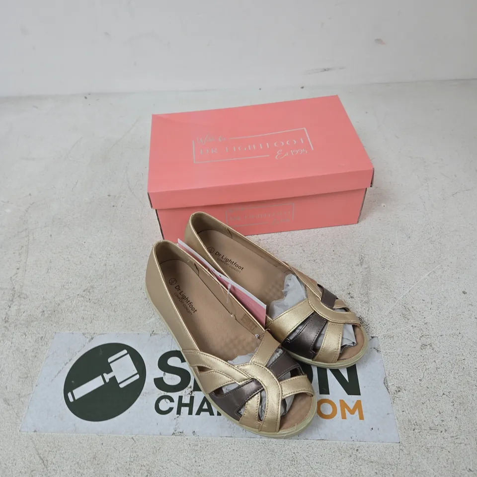 DR LIGHTFOOT WOMEN'S PEWTER/BRONZE SANDALS, UK 6 – BOXED
