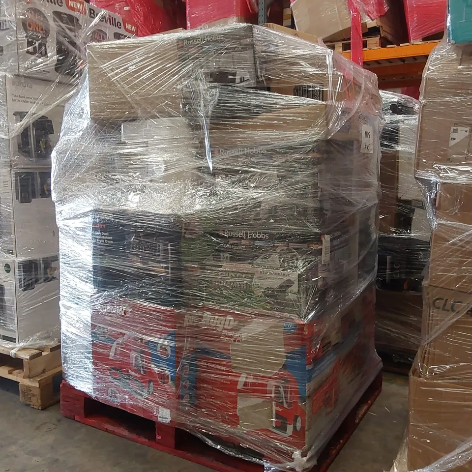 PALLET OF APPROXIMATELY 39 UNPROCESSED RAW RETURN HOUSEHOLD AND ELECTRICAL GOODS TO INCLUDE;