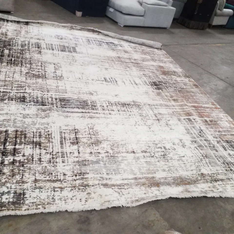 QUALITY DESIGNER AREA RUG - APPROXIMATELY  390X310CM