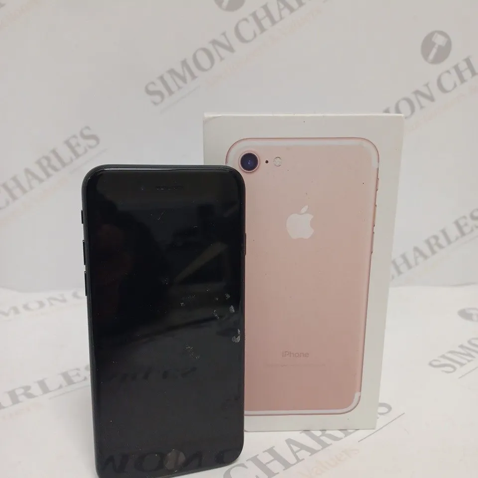 APPLE IPHONE 7 (A1778) SMARTPHONE