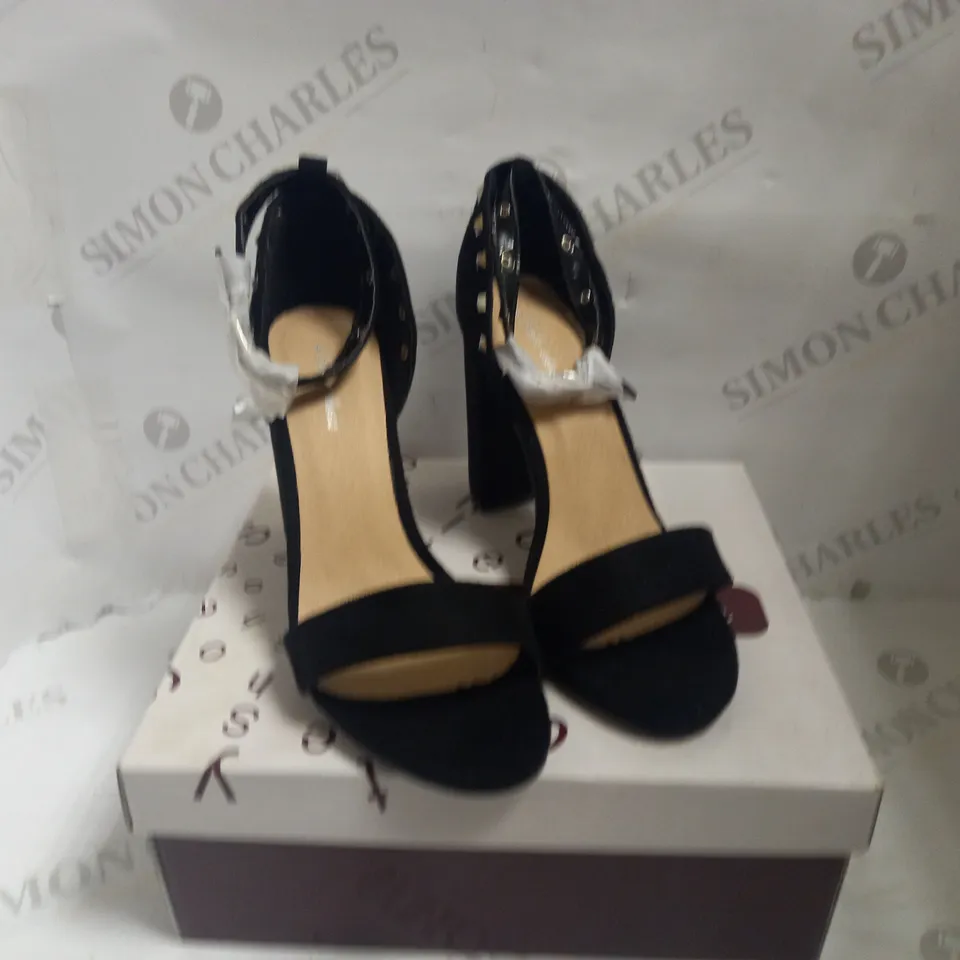 KOI VEGAN BLACK SUEDE STUDDED HEELS - SIZE 4