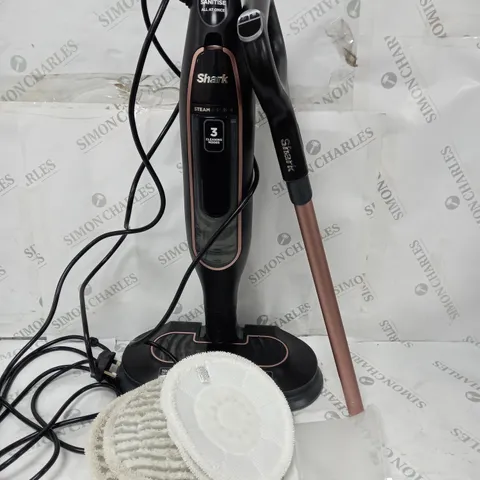 BOXED SHARK STEAM AND SCRUB MOP S7201